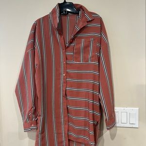 Oversized light long sleeved blouse